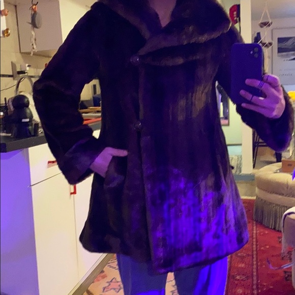 JONES NEW YORK faux fur coat - Picture 8 of 11